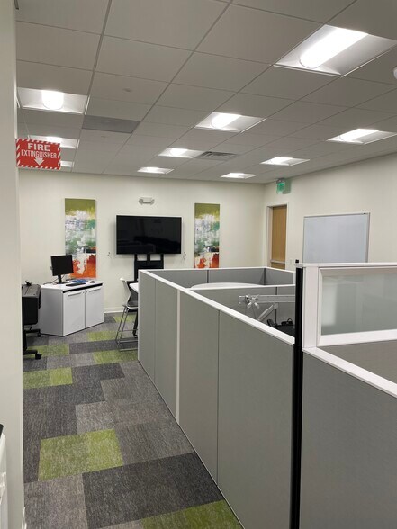 More Photos Of W6483 Design Dr, Greenville Industrial For Lease