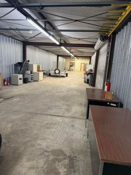 More Photos Of 807 Seaboard St, Myrtle Beach Industrial For Lease