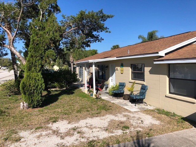 More Photos Of 7105 Poinsetta Ave, Cape Canaveral Apartments For Sale