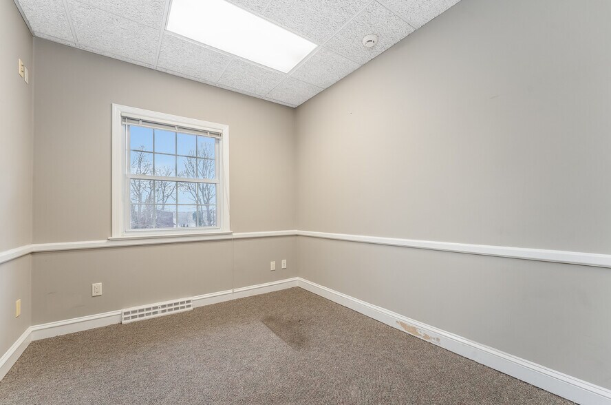 More Photos Of 16 Harrison St, Clinton Township Office Residential For Sale