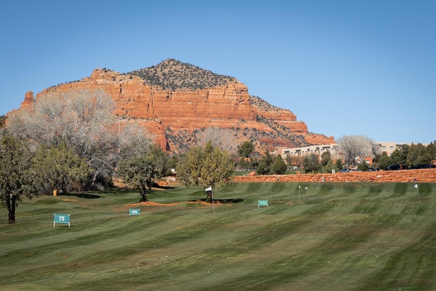 More Photos Of 10 Rojo Dr, Sedona Hotel For Sale