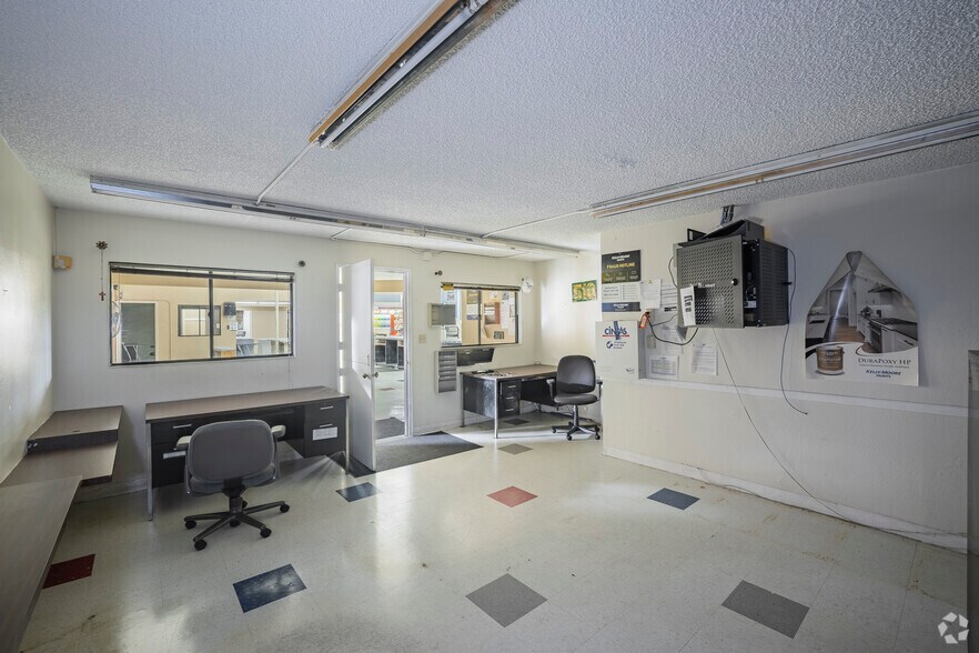 More Photos Of 4917 International Blvd, Oakland Freestanding For Sale