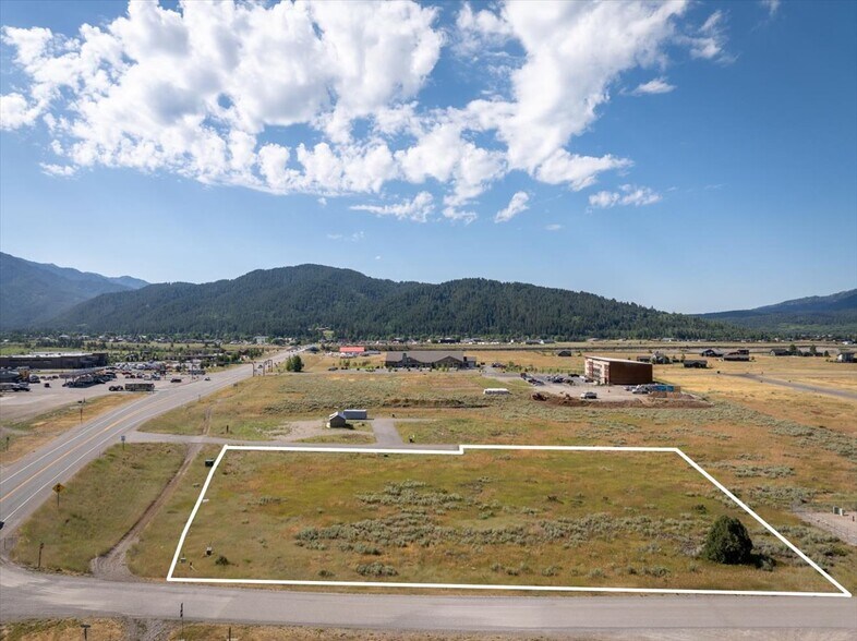 More Photos Of 17 County Road 100, Alpine Land For Sale