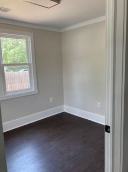 More Photos Of 10587 Hwy 78, Summerville Office For Sale