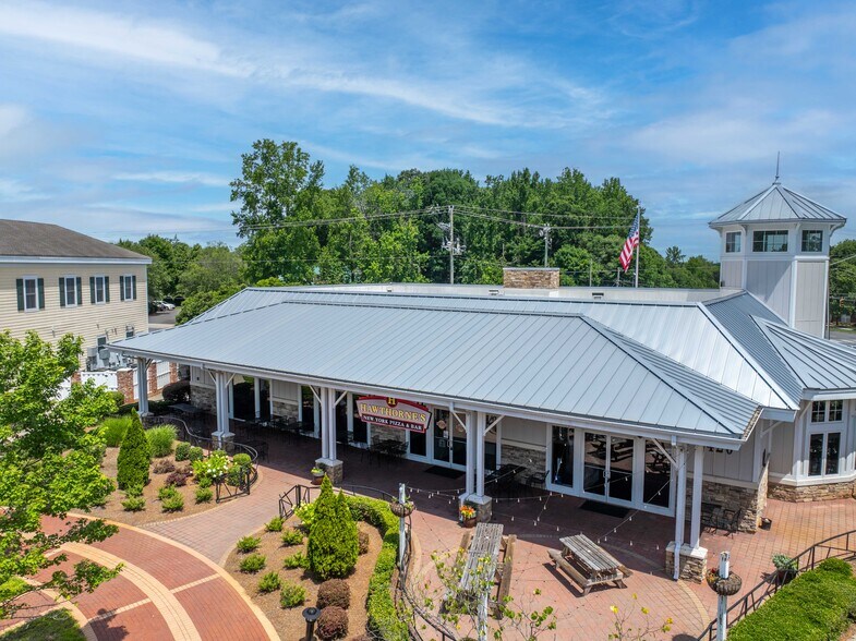 More Photos Of 8430 Rea Rd, Charlotte Unknown For Lease