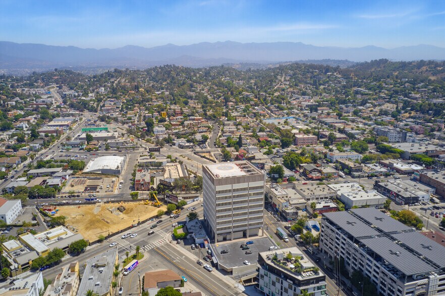 More Photos Of 1910 W Sunset Blvd, Los Angeles Office For Lease