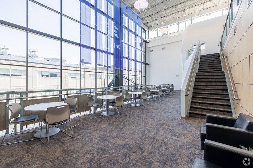 More Photos Of 5-11 Drydock Ave, Boston Office For Lease