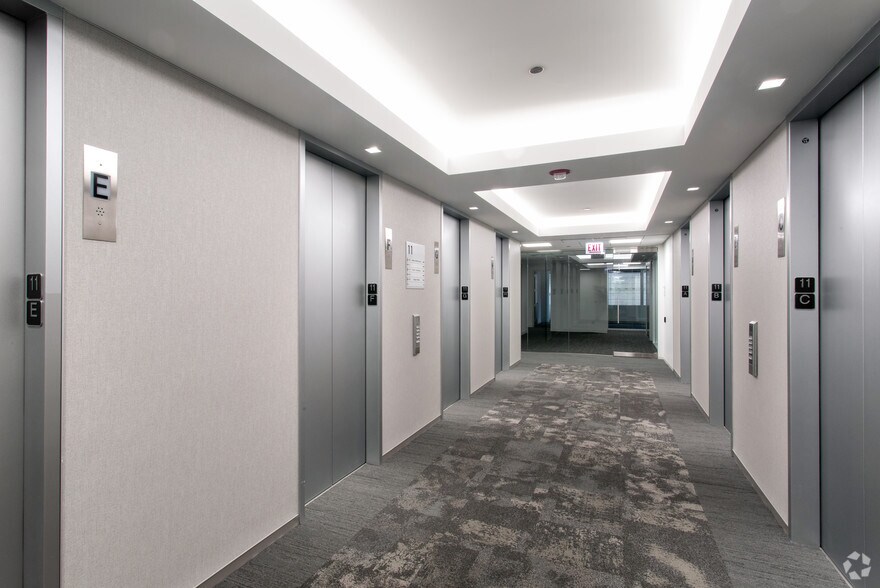 More Photos Of 55 W Monroe St, Chicago Office For Lease