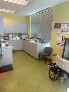 More Photos Of 3330 W 177th St, Hazel Crest Medical For Lease