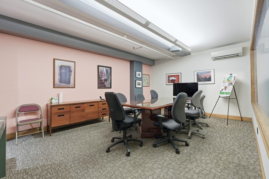 More Photos Of 59 Market St, Newark Office For Sale