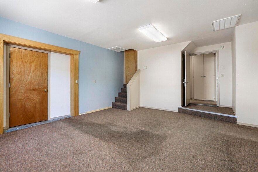 More Photos Of 4074 N 2000 E, Filer Warehouse For Sale
