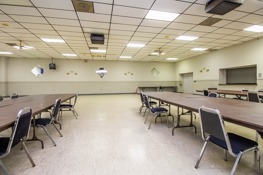 More Photos Of 31117 Plymouth Rd, Livonia Lodge Meeting Hall For Sale