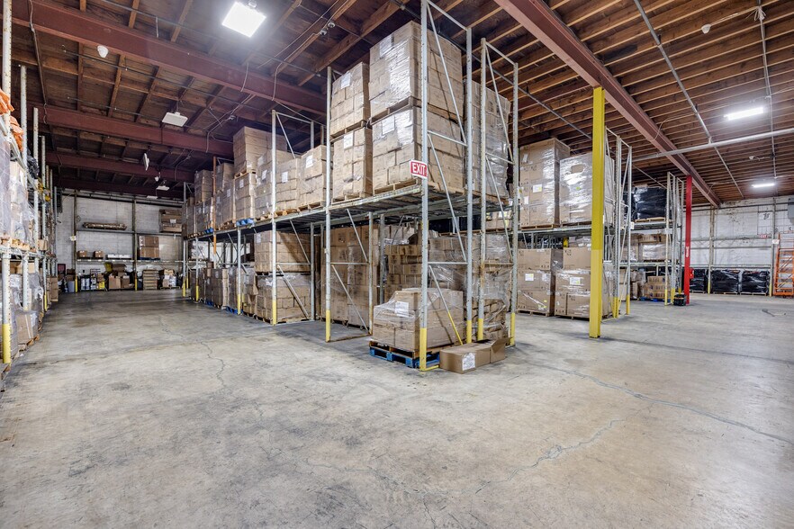 More Photos Of 301 N 4th St, Vineland Warehouse For Lease