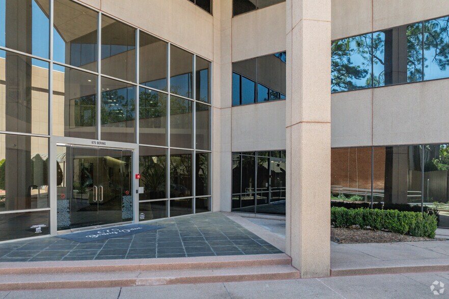 More Photos Of 675 Bering Dr, Houston Office For Lease