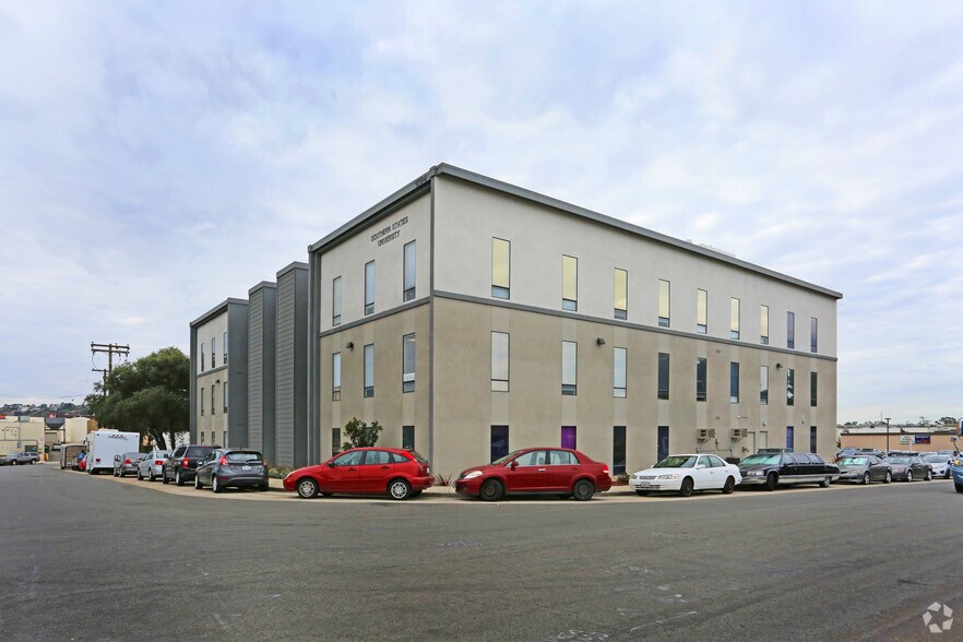 More Photos Of 1094 Cudahy Pl, San Diego Office For Lease