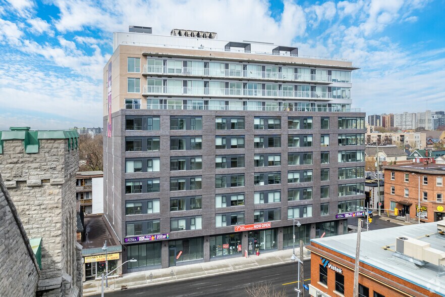 Primary Photo Of 46 Flora St, Ottawa Apartments For Lease