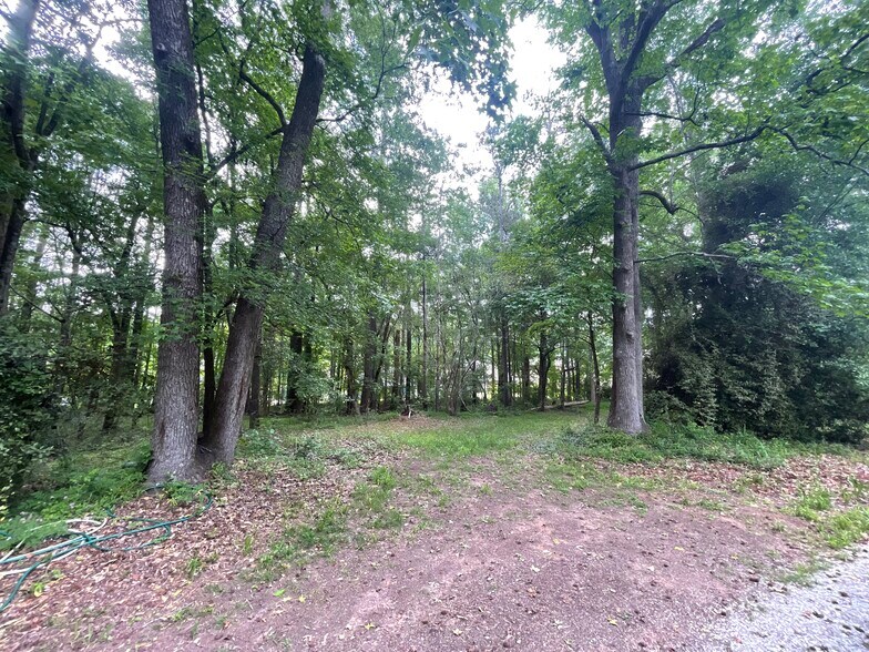 More Photos Of 6378 Browns Mill, Stonecrest Land For Sale