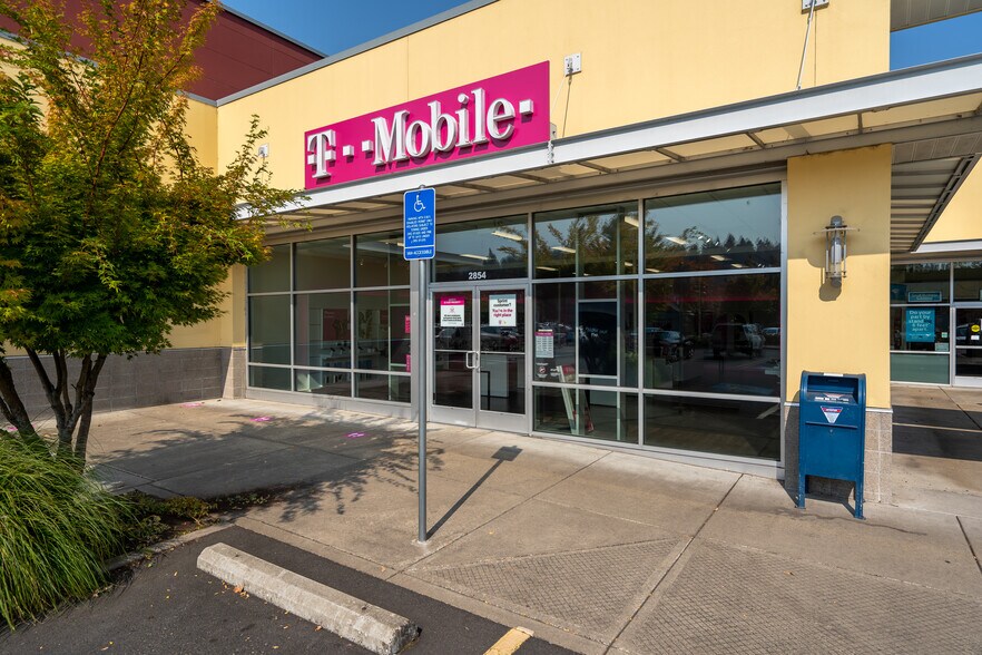 More Photos Of 2846-2856 Willamette St, Eugene Unknown For Lease