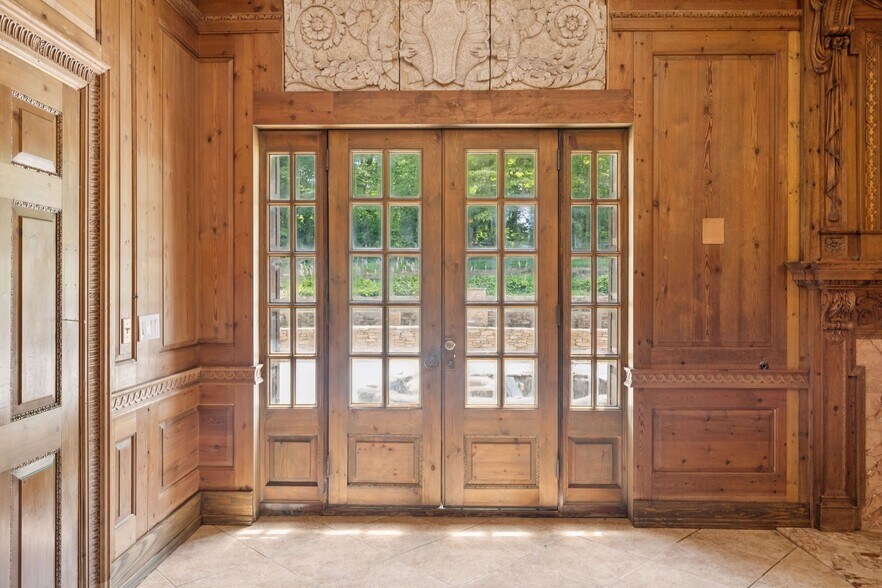 More Photos Of 1374 Peter Pond Rd, Ashland City Lodge Meeting Hall For Sale