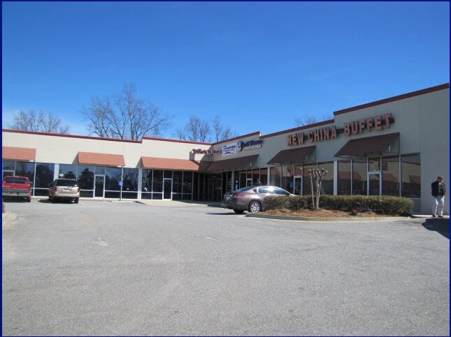 Primary Photo Of 1030 Peach Pky, Fort Valley Storefront For Lease