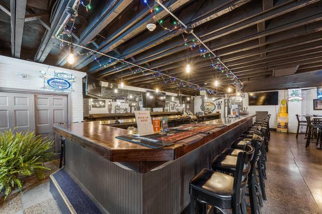 More Photos Of 31 Cottage St, Bayonne Restaurant For Sale