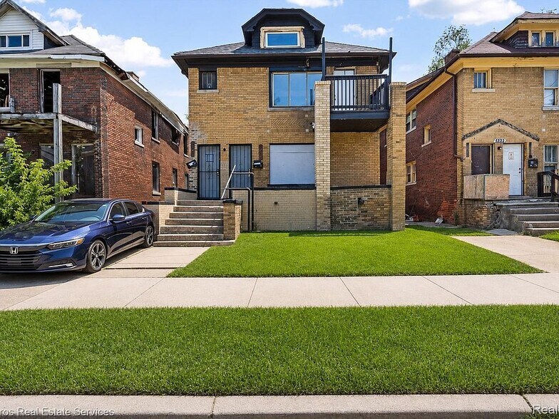 Primary Photo Of , Detroit Multifamily For Sale