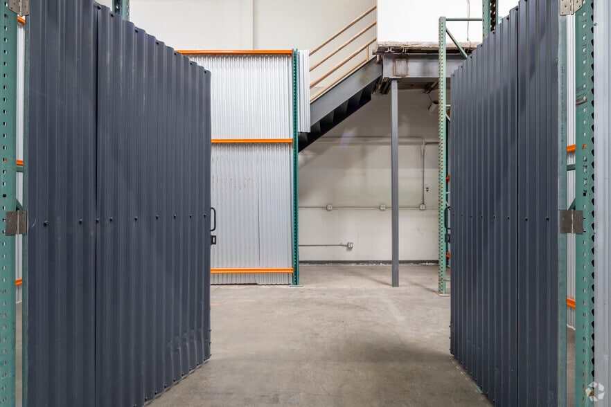 More Photos Of 4735-4795 Leyden St, Denver Warehouse For Lease