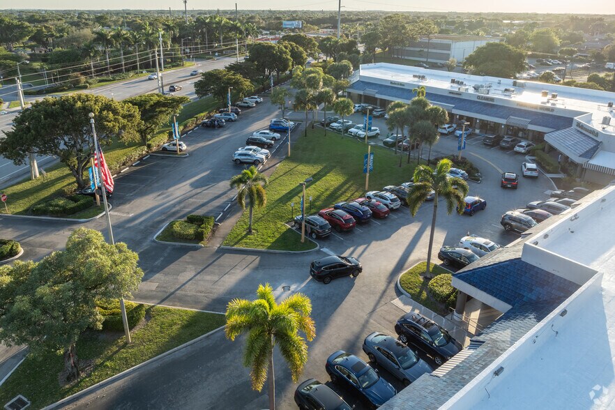 More Photos Of 5859 W Atlantic Ave, Delray Beach Unknown For Lease