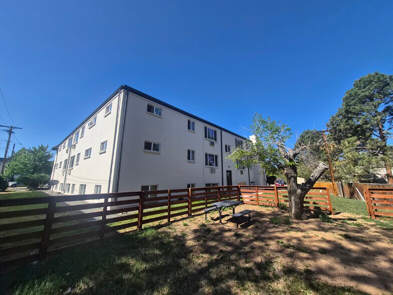 More Photos Of 5661 W Green Meadows Pl, Denver Apartments For Sale