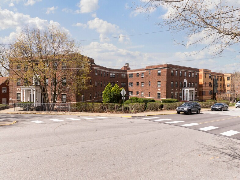 More Photos Of 3336 Brownsville Rd, Pittsburgh Apartments For Sale