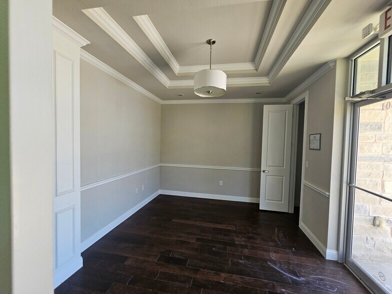 More Photos Of 1402 S Custer Rd, McKinney Unknown For Lease