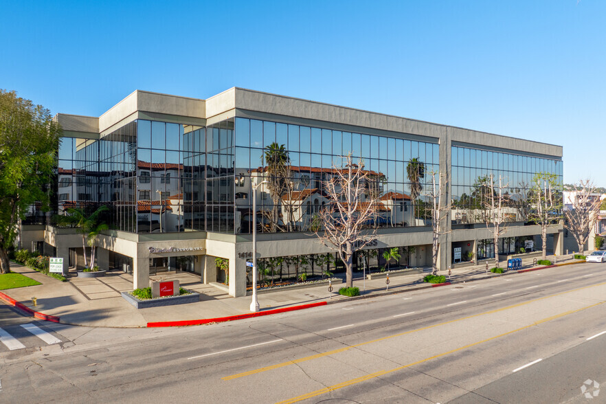 Primary Photo Of 14140-14144 Ventura Blvd, Sherman Oaks Loft Creative Space For Lease