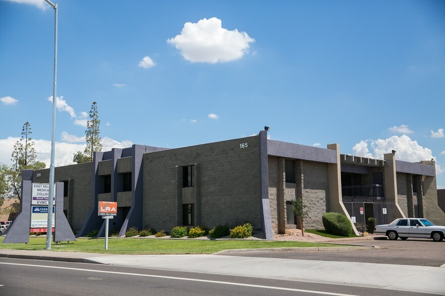 More Photos Of 165 E Southern Ave, Mesa Loft Creative Space For Lease