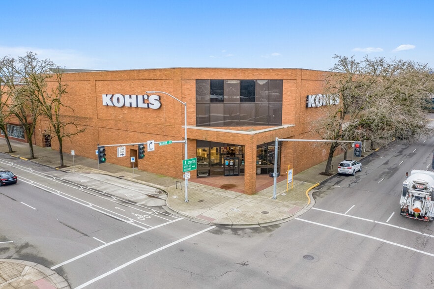 More Photos Of 401 Center St NE, Salem Unknown For Lease