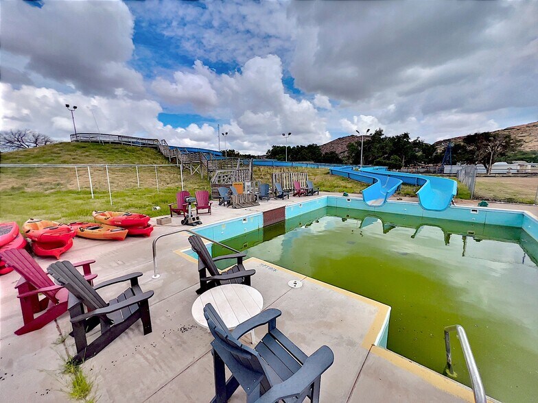 More Photos Of 14683 OK-44A, Lone Wolf Amusement Park For Sale