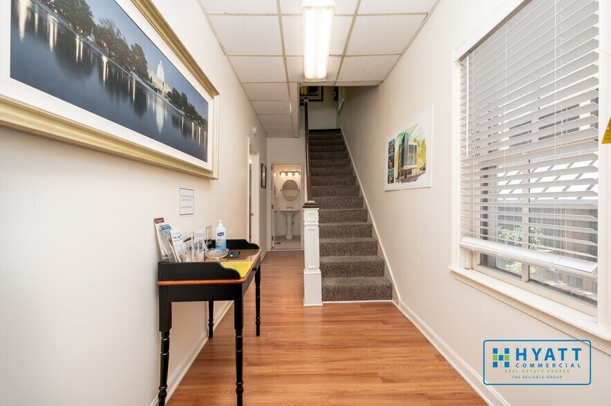 More Photos Of 99 Cathedral St, Annapolis Office Residential For Lease