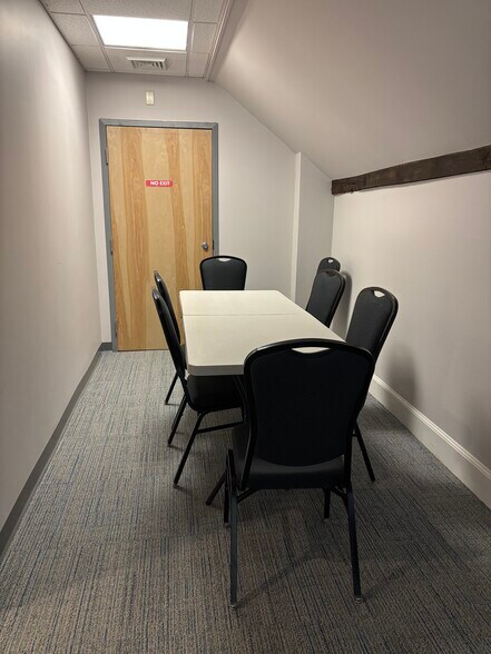 More Photos Of 2299 Woodbury Ave, Newington Medical For Lease