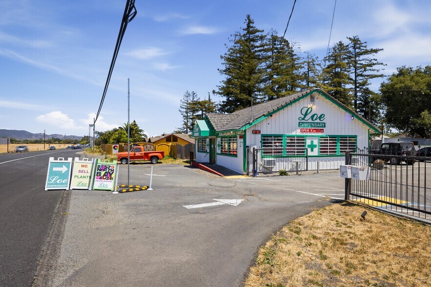 More Photos Of 15 Fremont Dr, Sonoma Freestanding For Sale