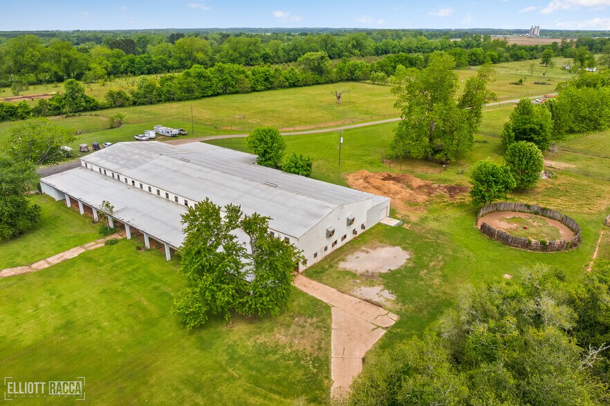 More Photos Of 1785 Old River Rd, Natchitoches Light Manufacturing For Sale
