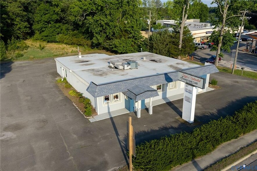 More Photos Of 519 S Washington Hwy, Ashland General Retail For Sale