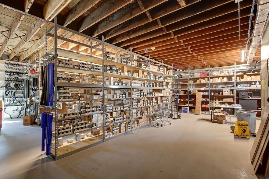 More Photos Of 519 Delaware Ave, Fort Pierce General Retail For Lease