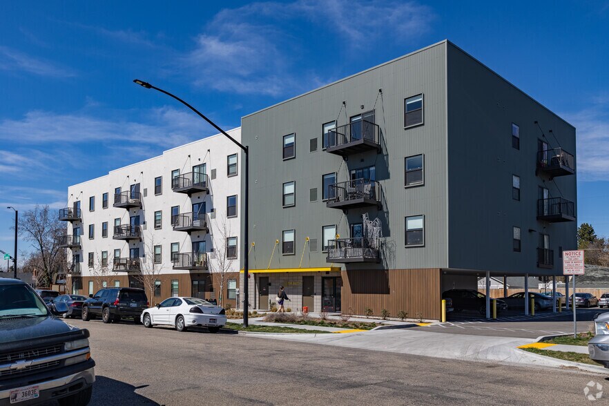 More Photos Of 2550 W Targee St, Boise Apartments For Sale