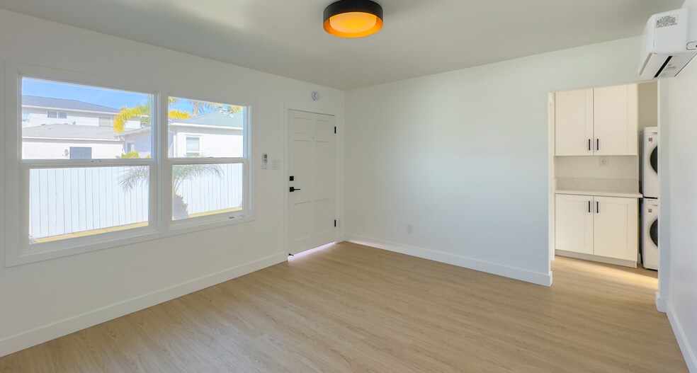 More Photos Of 4513-4523 Cleveland Ave, San Diego Apartments For Sale