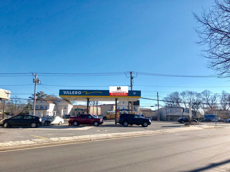 More Photos Of 490 Broadway, Amityville Service Station For Sale