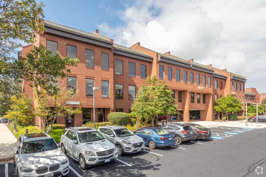 Primary Photo Of 8381 Old Courthouse Rd, Vienna Office For Lease