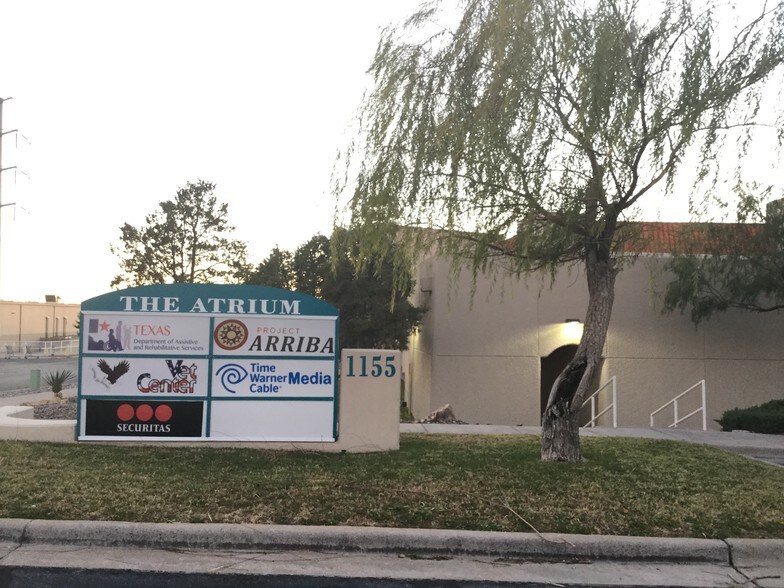 More Photos Of 1155 Westmoreland Dr, El Paso Office For Sale