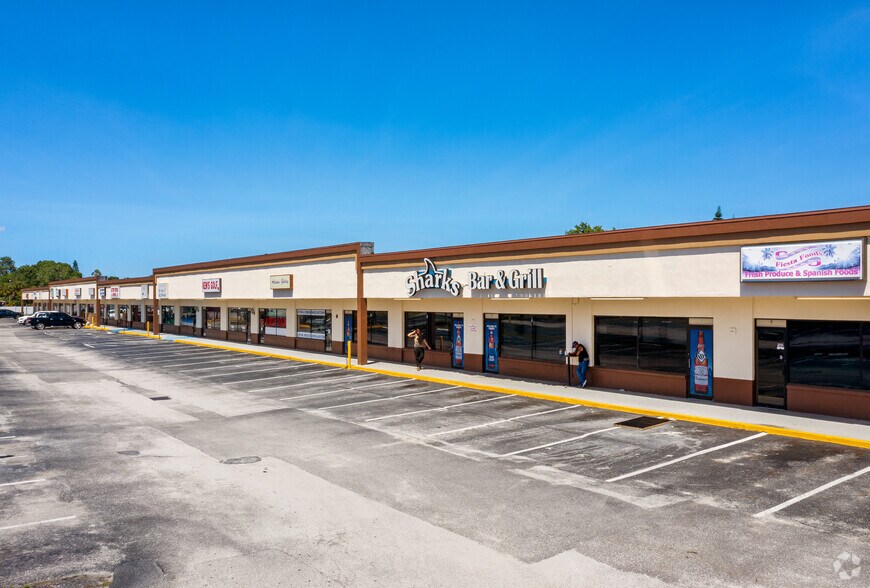 More Photos Of 1479-1499 Belcher Rd S, Clearwater Unknown For Lease