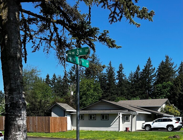 More Photos Of 300 NE 117th Ave, Vancouver Office Residential For Lease