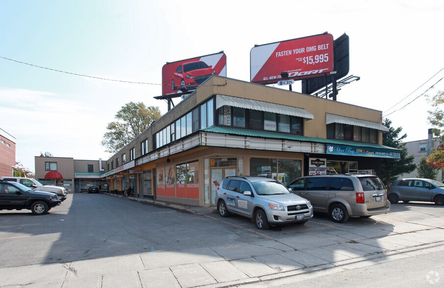 More Photos Of 2479 Lake Shore Blvd W, Toronto Coworking Space