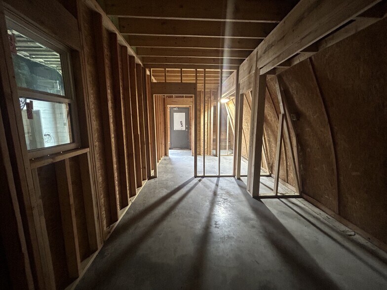More Photos Of 2906 Woodlawn Rd, McKinney Unknown For Lease